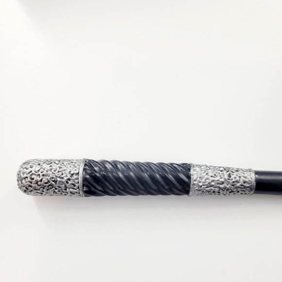 Fantastic Beasts Mystery Wand Magical Creatures Leta Lestrange with Chupacabra - Picture 3 of 12